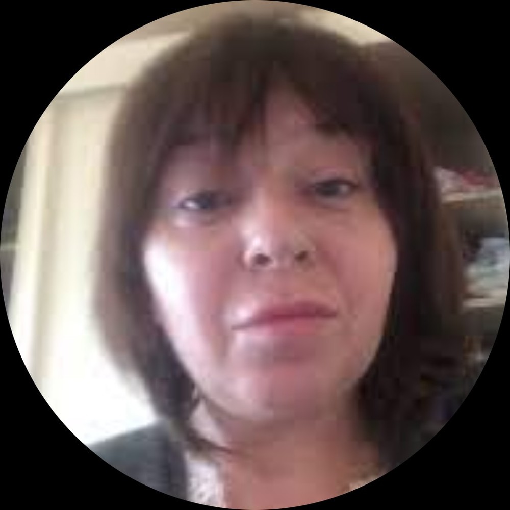 Meet your Posher, Nika